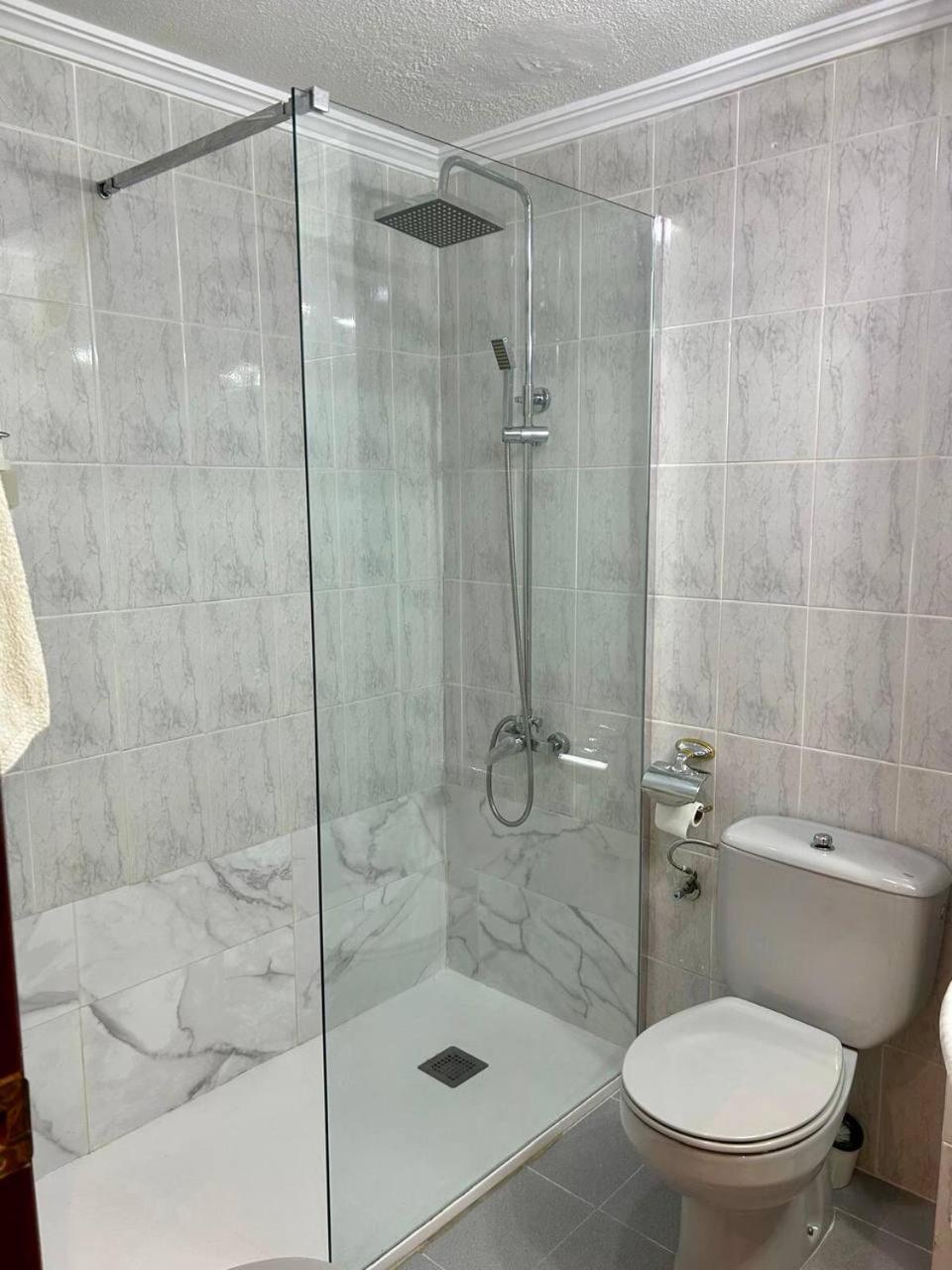 Regidor Entrada Homestay *